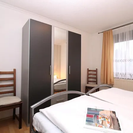 Apartment Droese, Haus 8a - 7 Rolli-gerecht