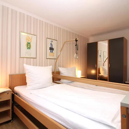 Dröse, Haus 8a - 7 Rolli-gerecht * Ostseebad Kühlungsborn