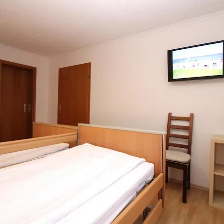 Droese, Haus 8a - 7 Rolli-gerecht * Kuehlungsborn