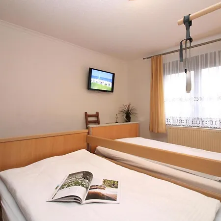 Droese, Haus 8a - 7 Rolli-gerecht * Kuehlungsborn